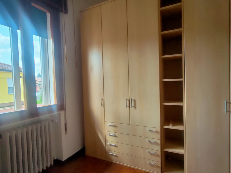 ABANO TERME Proponiamo in locazione TRANSITORIA con massimo di 18 mesi, appartamento al piano pri...