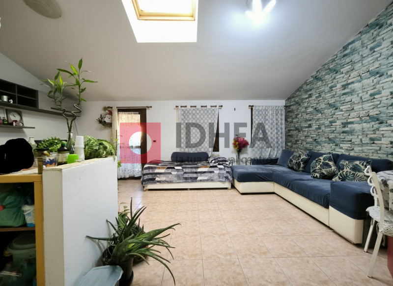 "RIFERIMENTO UPP1 "

P0NTE DI PIAVE - CENTRO. In pieno centro, vicino a scuole ed ai principali s...