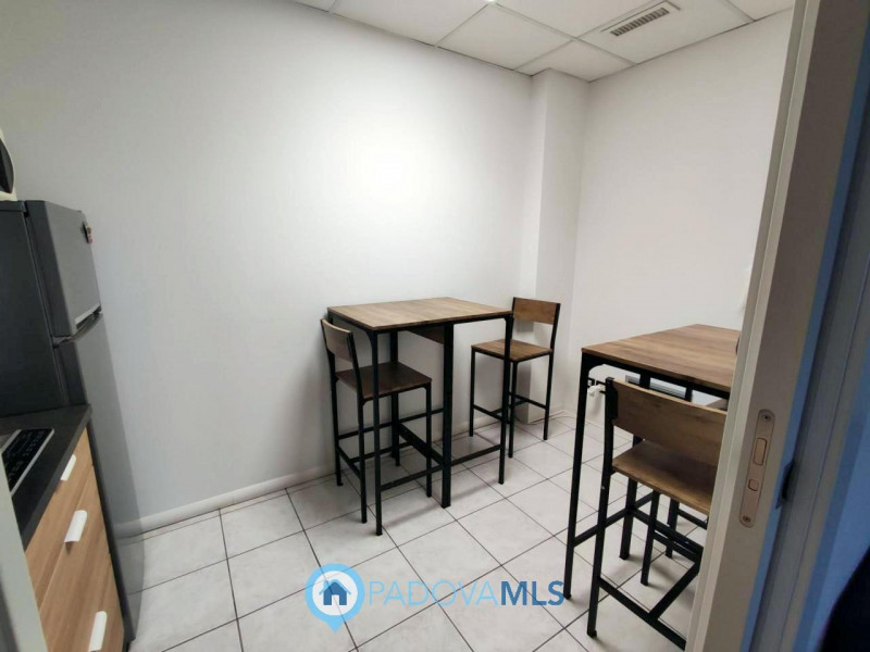 Immobile in esclusiva al Gruppo Padova MLS

Padova Est - Viale Navigazione Interna - Luminoso uff...