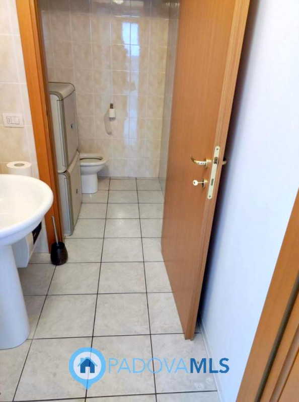 Immobile in esclusiva al Gruppo Padova MLS

Padova Est - Viale Navigazione Interna - Luminoso uff...