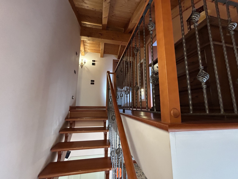 Comfort ed Eleganza in Residence: Casa Singola a Selvazzano! 

Nel cuore di Selvazzano Dentro, al...