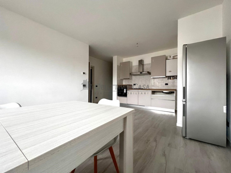 Rif. AT178 - A pochi passi dalla suggestiva Villa Bassi, proponiamo un rinnovato appartamento dup...