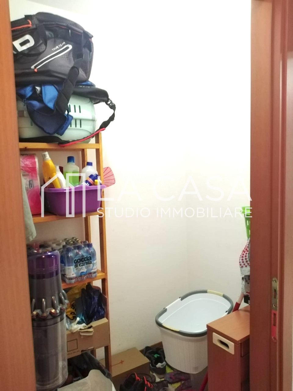 Appartamento bicamere al piano terra a San Vito al Tagliamento - RIF. A61 https://images.gestionaleimmobiliare.it/foto/annunci/250516/4512557/1280x1280/019__whatsapp_image_2022-08-29_at_18_21_45__5_wmk_0.jpg
