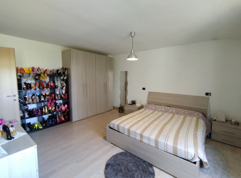 Rif. PD249 
In zona Villa Molin – via Ponte della Cagna, proponiamo porzione di schiera centrale ...