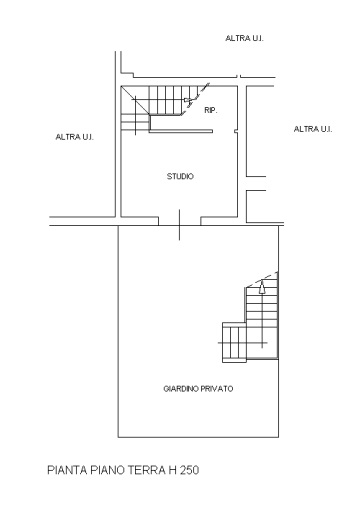 Rif. PD249 
In zona Villa Molin – via Ponte della Cagna, proponiamo porzione di schiera centrale ...