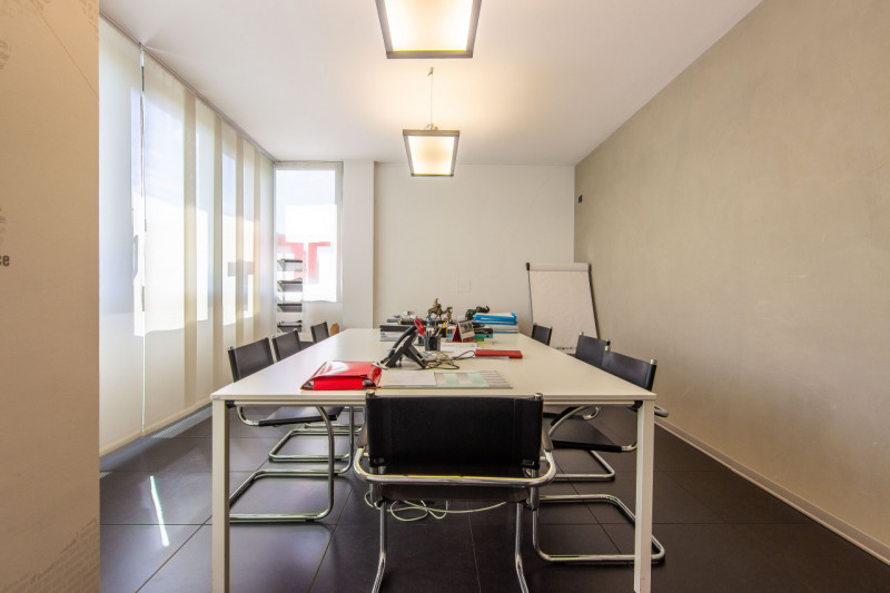 Esplora questa opportunità unica di investimento nel cuore di Padova, nella zona di Terranegra. P...