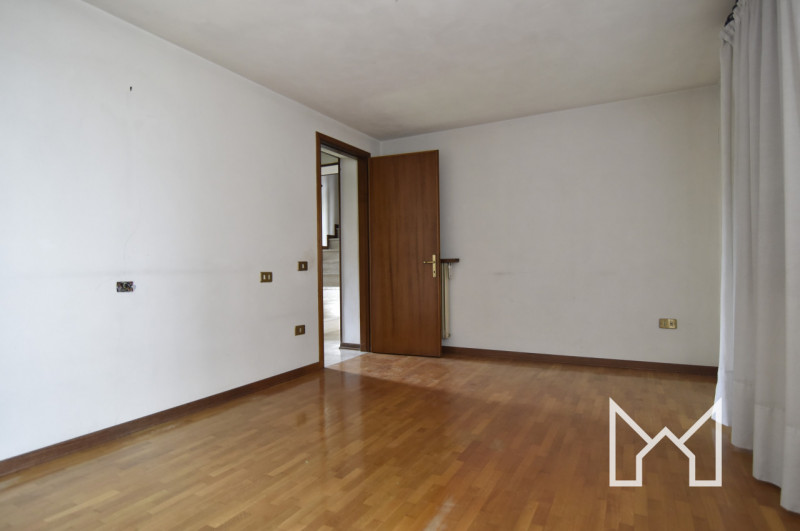 SAN GIUSEPPE- Inserita in zona tranquilla comoda al centro paese e a pochi minuti da Bassano, pro...