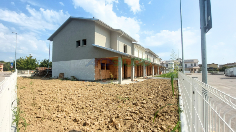 ULTIMA VILLETTA DISPONIBILE! - Quinto Vicentino: ville a schiera in costruzione con la possibilit...
