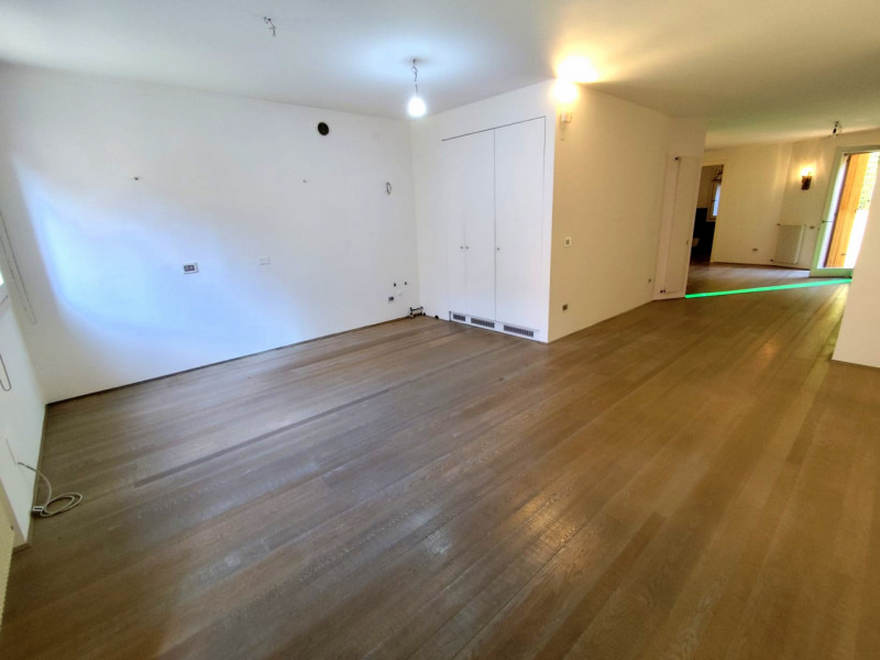 UN VERO ANGOLO DEL PARADISO IN PIENO CENTRO VIC.DUOMO €.1.080.000 - rif.SB02

Presentiamo un'eleg...