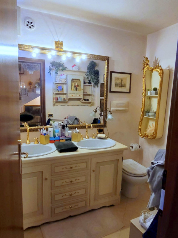 UN VERO ANGOLO DEL PARADISO IN PIENO CENTRO VIC.DUOMO €.1.080.000 - rif.SB02

Presentiamo un'eleg...