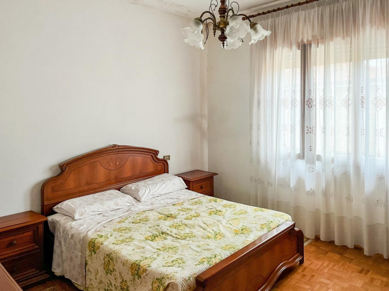 (Per INFO Vittorio 3517343301) Proponiamo in vendita una splendida bifamiliare nel cuore di Pozzo...