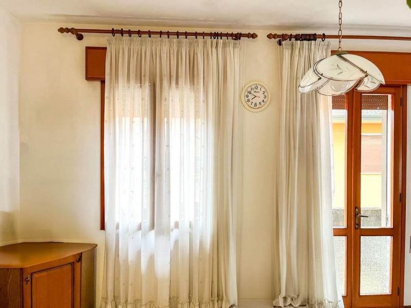 (Per INFO Vittorio 3517343301) Proponiamo in vendita una splendida bifamiliare nel cuore di Pozzo...