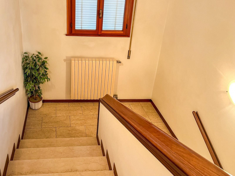 (Per INFO Vittorio 3517343301) Proponiamo in vendita splendida bifamiliare nel cuore di Pozzonovo...