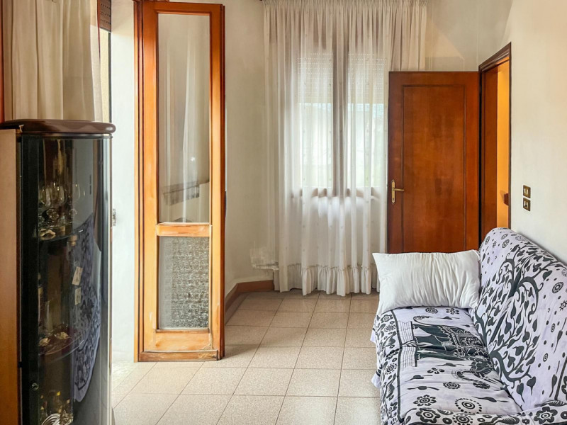 (Per INFO Vittorio 3517343301) Proponiamo in vendita splendida bifamiliare nel cuore di Pozzonovo...