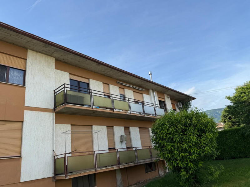 Piovene Rocchette Vendita Appartamento trilocale