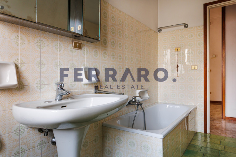 Treviso, Santa Bona. Codice IV3.
In contesto tranquillo e ricercato, comodo ai principali servizi...