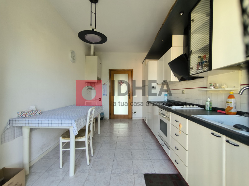 TREVISO: FUORI MURA

A 400 m dalle mura di Treviso vendesi appartamento in esclusiva al secondo e...