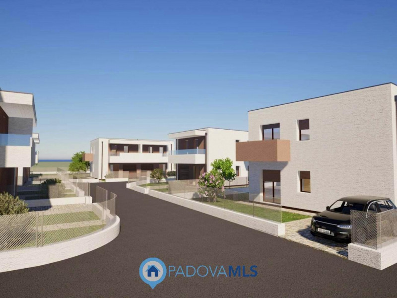 Immobile in esclusiva al Gruppo Padova MLS

Proponiamo in prenotazione una splendida villa bifami...