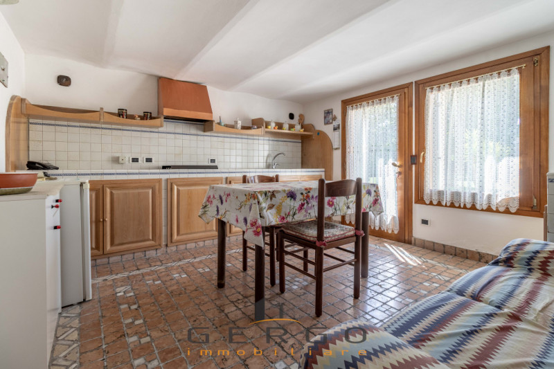 (Per INFO Giovanni 3888920530) NOSTRA ESCLUSIVA. A soli 10 minuti di strada da Valdobbiadene, a Q...