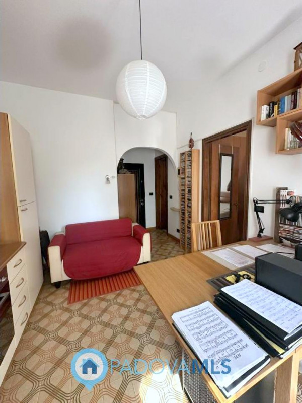 Immobile in esclusiva al Gruppo Padova MLS

Siete alla ricerca di un appartamento bilocale accogl...