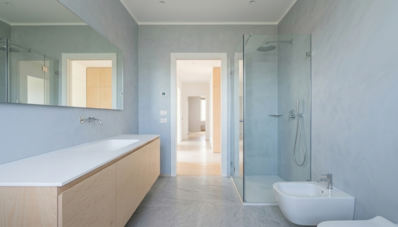 Vicinanze Guizza nuova porzione di bifamiliare con giardino di 360 mq disposto su tre livelli.

L...