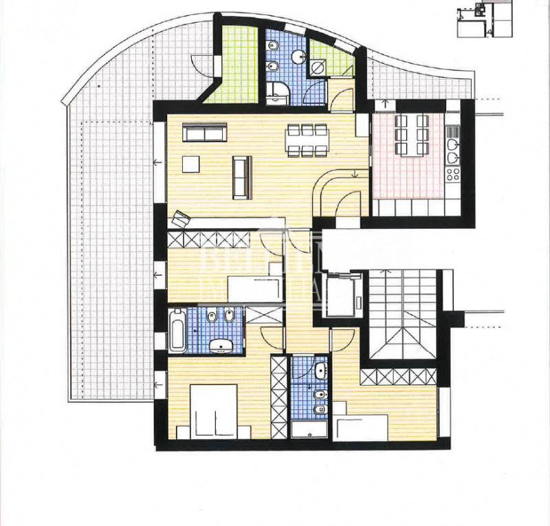 ZONA PISCINE - In recentissimo palazzo, splendido appartamento tricamere con terrazza e garage.
L...