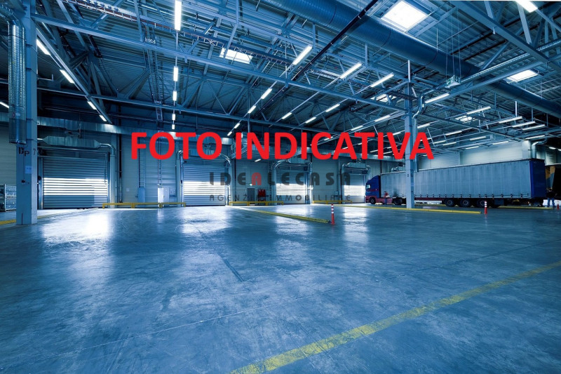 SR502 CASTELFRANCO proponiamo in vendita Capannone di circa 450 mq ed area scoperta pertinenziale...