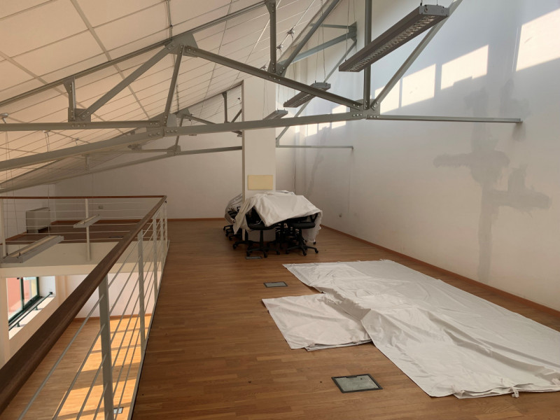 CARTURA in località cagnola in prossimità della principale via di comunicazione, con ampi parcheg...