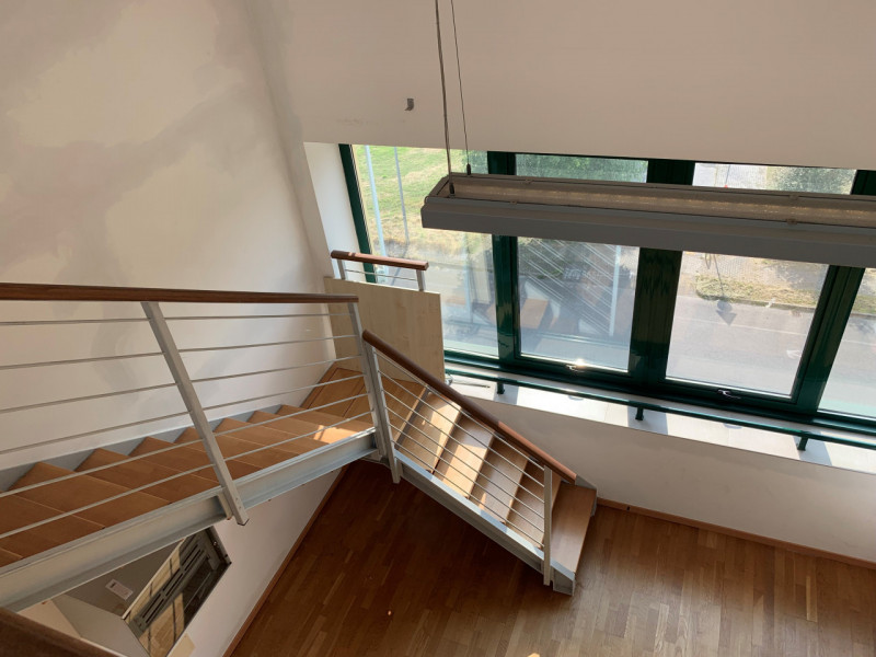 CARTURA in località cagnola in prossimità della principale via di comunicazione, con ampi parcheg...