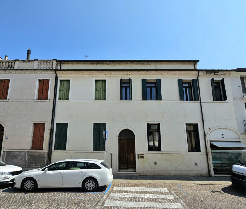 Este Vendita Appartamento duplex