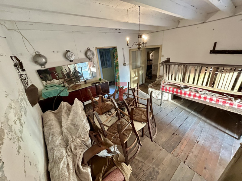 Centro San Giorgio delle Pertiche - proponiamo in vendita un rustico del 600 da ristrutturare di ...