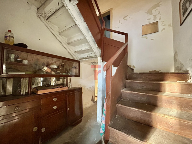 Centro San Giorgio delle Pertiche - proponiamo in vendita un rustico del 600 da ristrutturare di ...