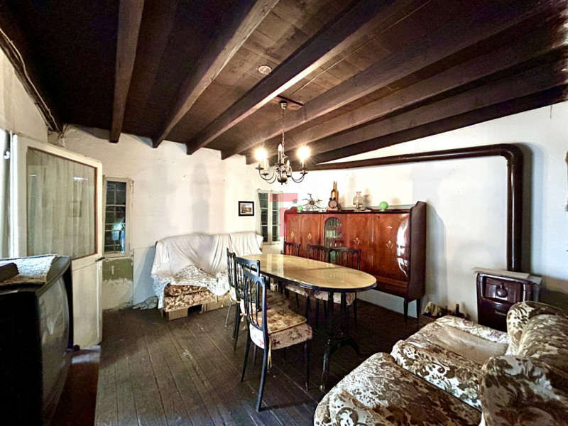 Centro San Giorgio delle Pertiche - proponiamo in vendita un rustico del 600 da ristrutturare di ...