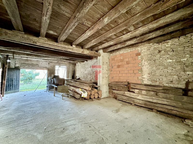 Centro San Giorgio delle Pertiche - proponiamo in vendita un rustico del 600 da ristrutturare di ...