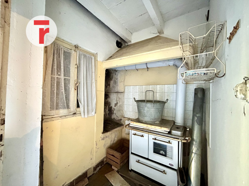 Centro San Giorgio delle Pertiche - proponiamo in vendita un rustico del 600 da ristrutturare di ...