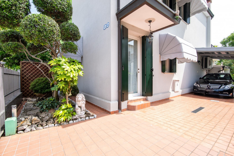 Sei alla ricerca della casa perfetta che unisca la comodità del centro di Padova all'indipendenza...