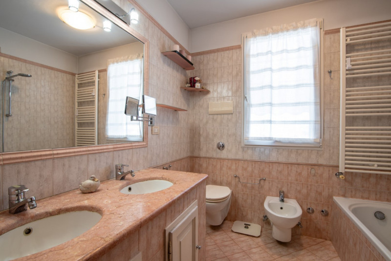 Sei alla ricerca della casa perfetta che unisca la comodità del centro di Padova all'indipendenza...