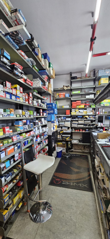 Attività commerciale in Vendita a Pianezza