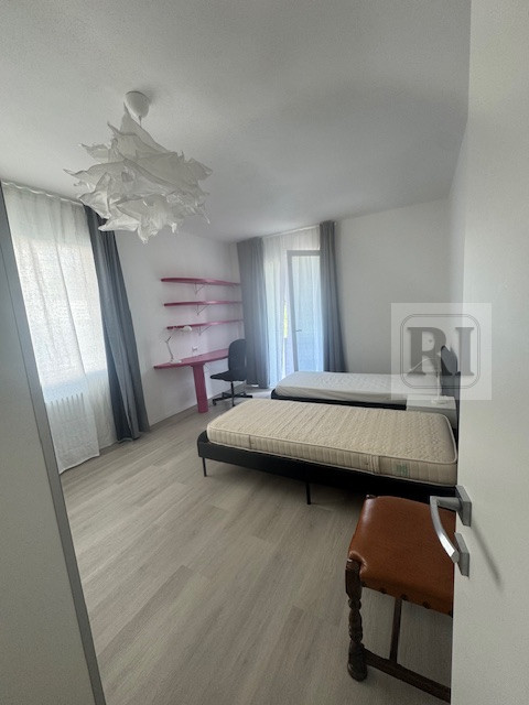 Padova in Zona centralissima Zona Bassanello appartamento al pirmo piano su palazzna di sole 4 un...