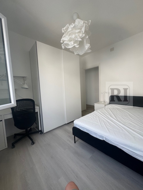 Padova in Zona centralissima Zona Bassanello appartamento al pirmo piano su palazzna di sole 4 un...