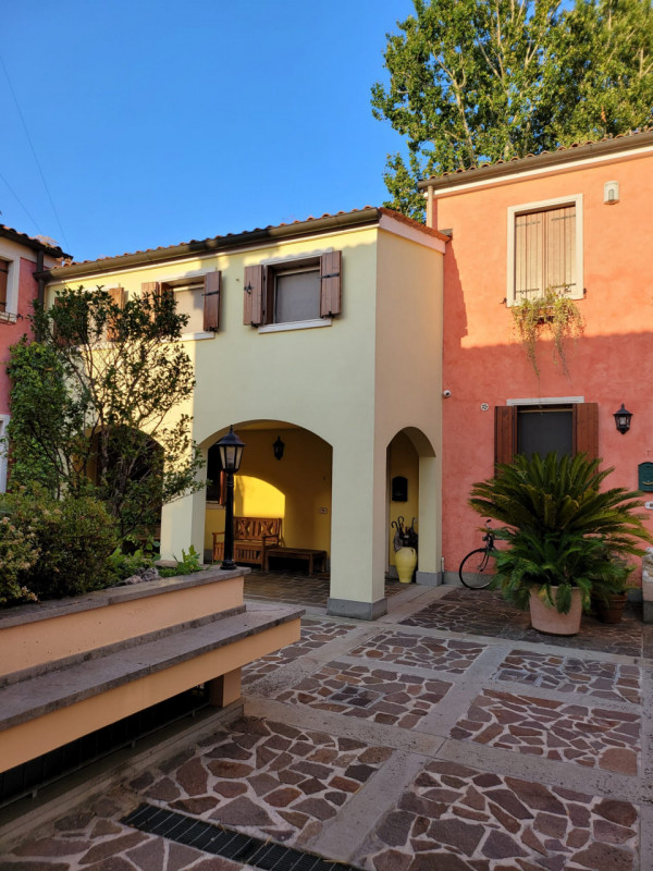 Quadrilocale in corte veneta nel Cuore di Padova

Presentiamo un'elegante e spazioso appartamento...