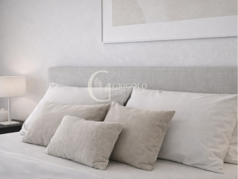 Bellissimo appartamento inserito in un complesso di sole 6 unità, situato a pochi passi dalle mur...