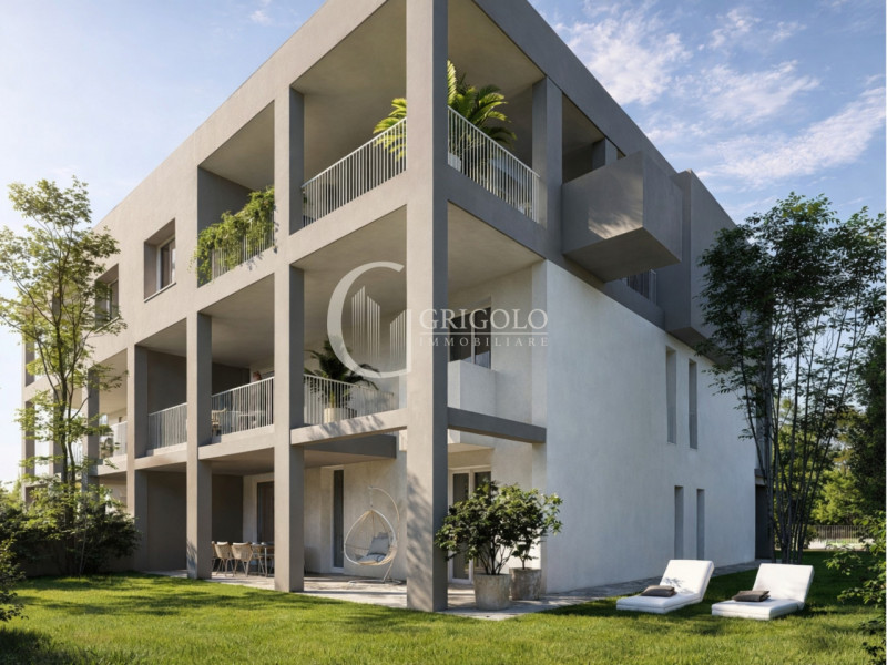 Bellissimo appartamento inserito in un complesso di sole 6 unità, situato a pochi passi dalle mur...