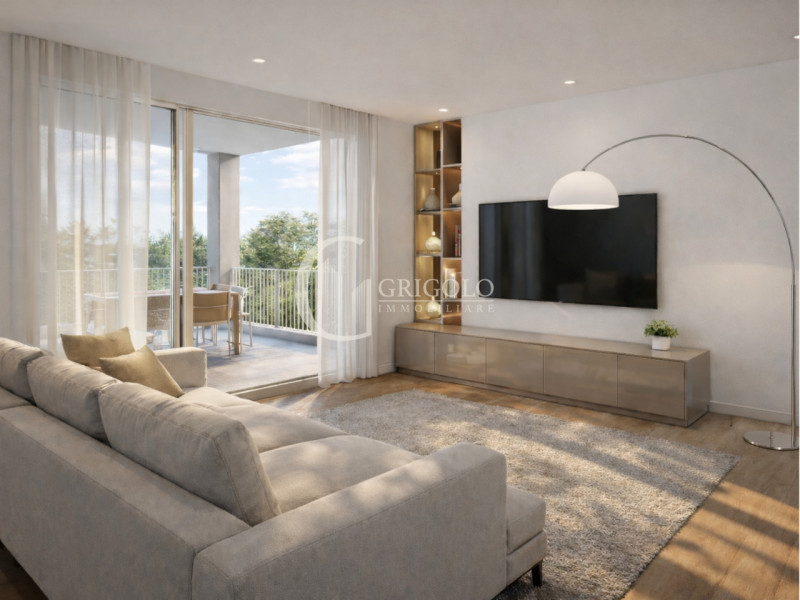 Se desideri vivere in un attico di nuova costruzione, elegante e in una posizione strategica a Tr...