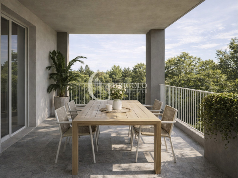 Se desideri vivere in un attico di nuova costruzione, elegante e in una posizione strategica a Tr...