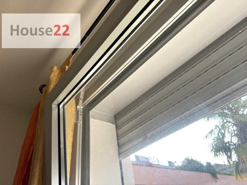 ZONA ARACELI - VICENZA. In un contesto molto curato e moderno, proponiamo AMPIO TRICAMERE al Pian...