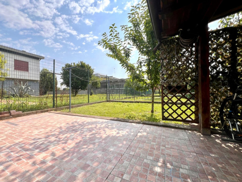 Rif. FO198 - Scopri questa splendida opportunità a Fossò, nostra esclusiva, situata in una zona c...