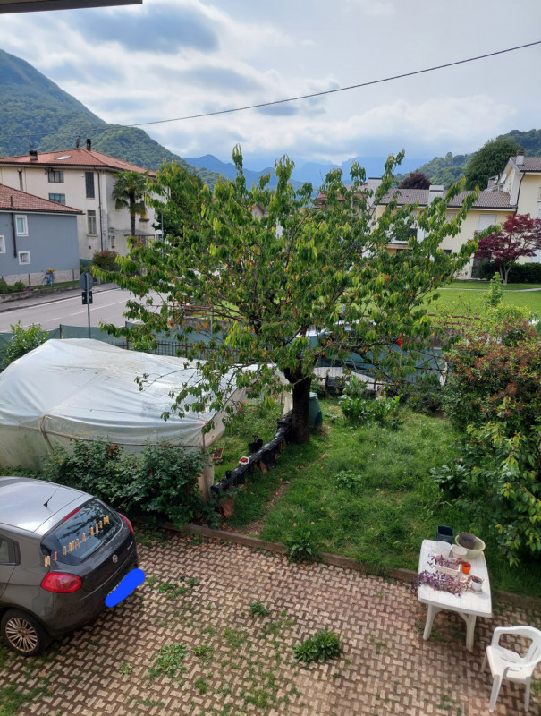 In posizione tranquilla e soleggiata nel cuore del comune di Torrebelvicino, proponiamo una splen...