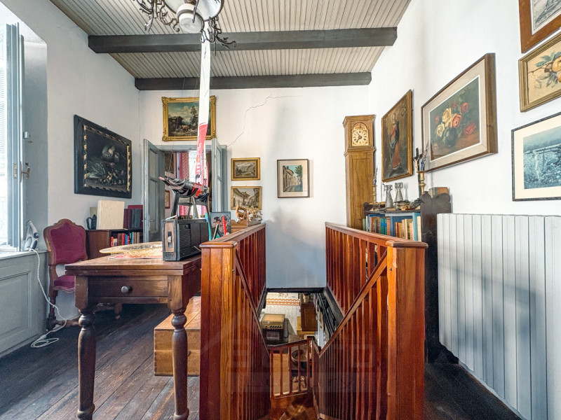 Detached house for sale on the Island of San Giulio, a unique opportunity