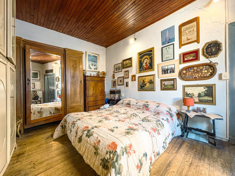 Detached house for sale on the Island of San Giulio, a unique opportunity